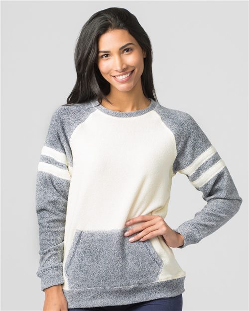 Women's Cozy Contrast Fleece Pullover