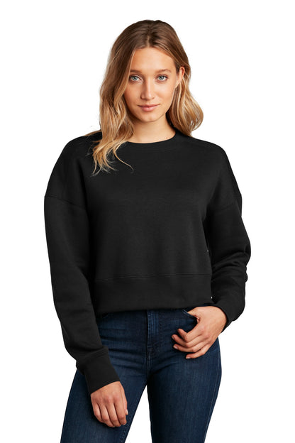 District ® Women's Perfect Weight ® Fleece Cropped Crew DT1105